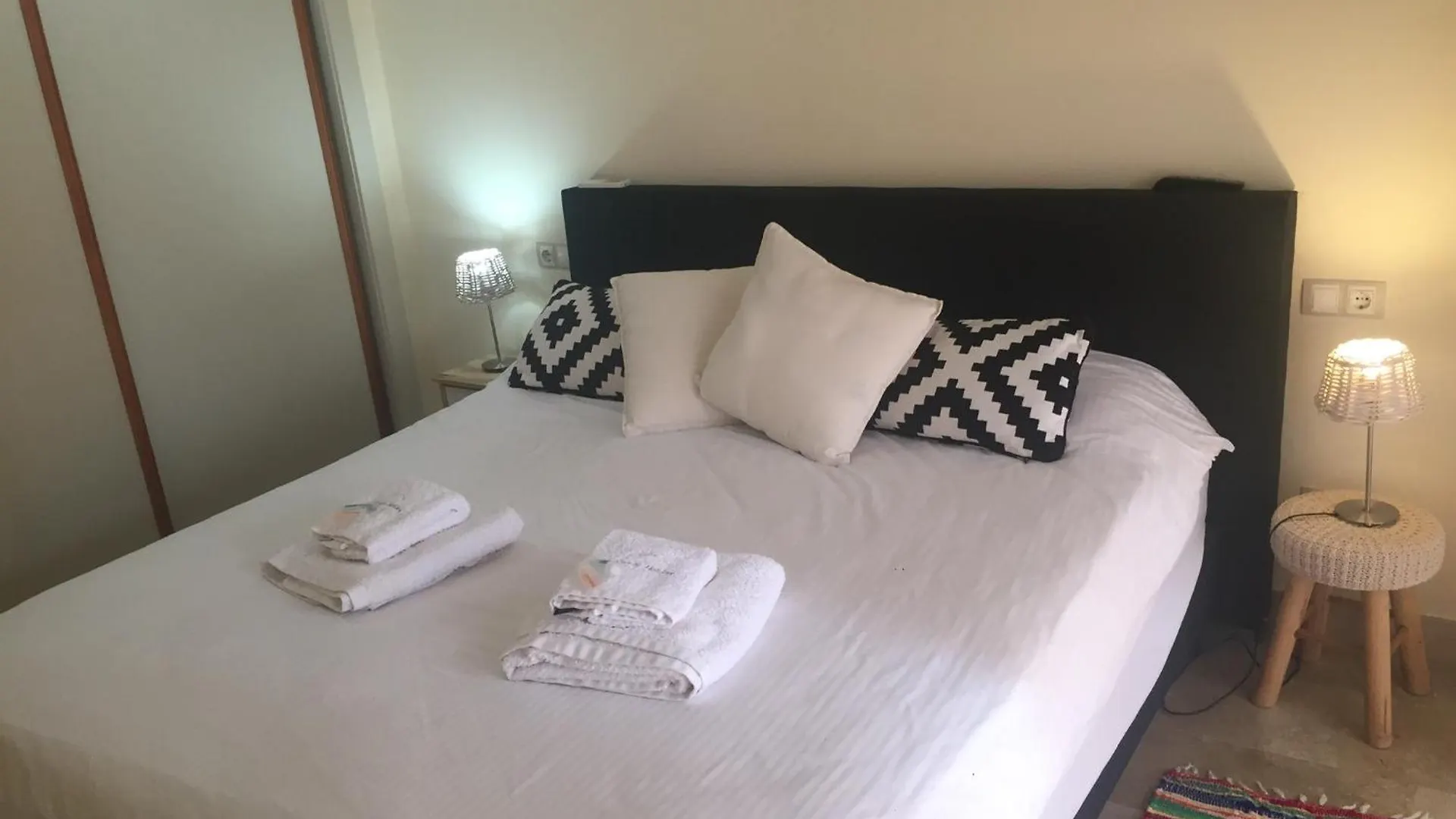 Dream Apartment In Estepona, Andalusia
